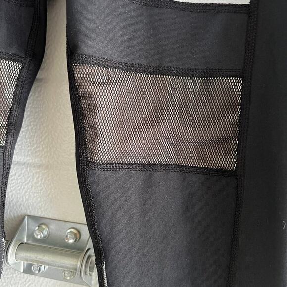 90 Degree by Reflex leggings, women's size S black - Picture 3 of 7